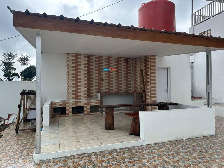 Jason Farm Villa Pacet  Exterior photo